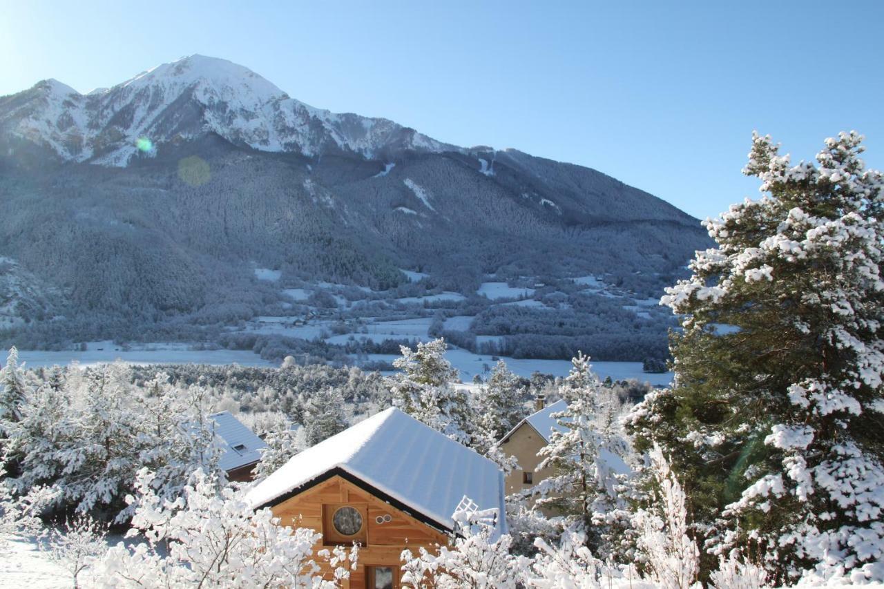 Clos Shambhala-Chalet D'Hotes Saint-Jean-Saint-Nicolas Exterior photo