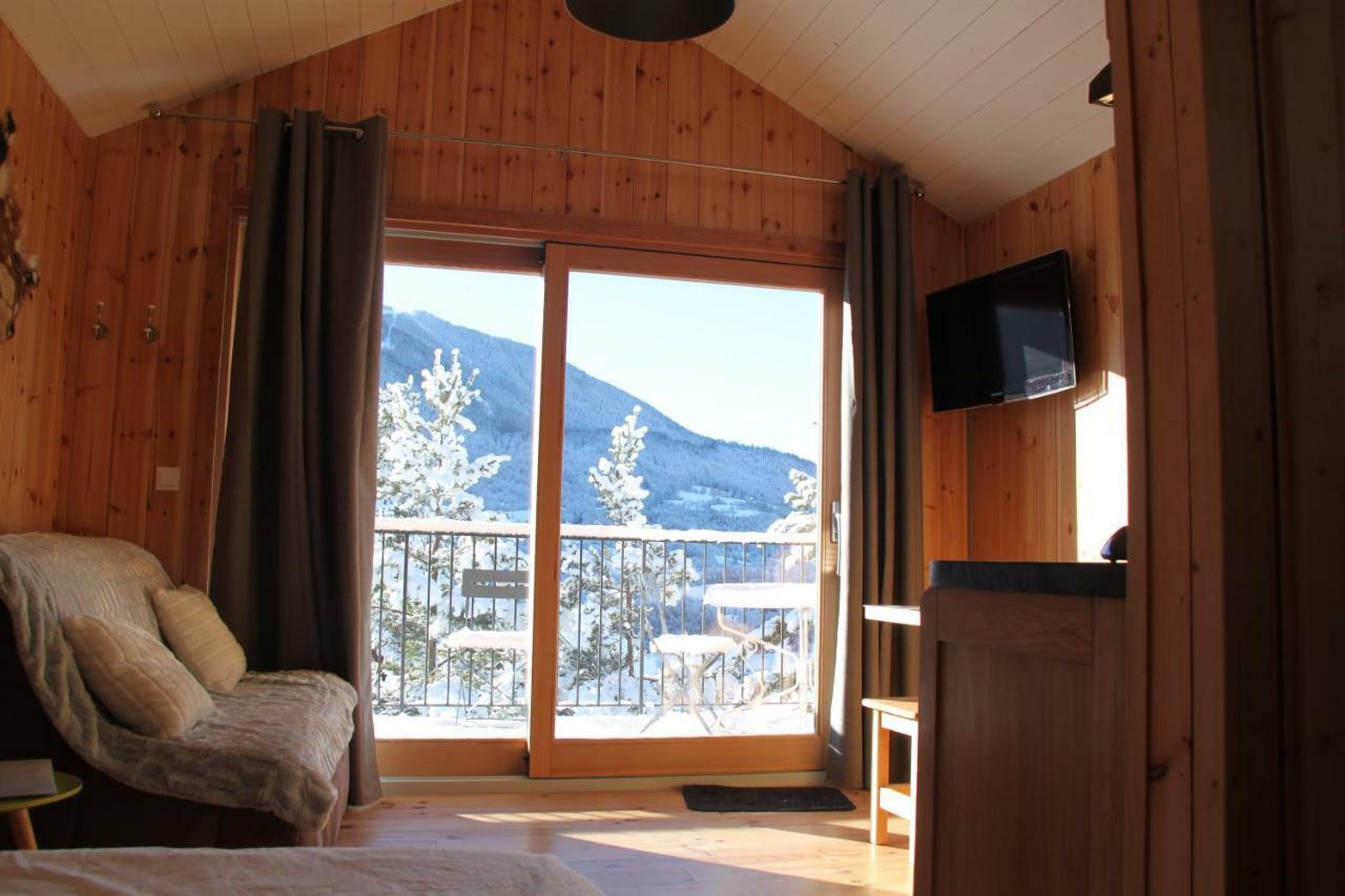 Clos Shambhala-Chalet D'Hotes Saint-Jean-Saint-Nicolas Exterior photo
