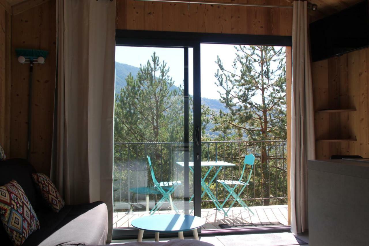 Clos Shambhala-Chalet D'Hotes Saint-Jean-Saint-Nicolas Exterior photo
